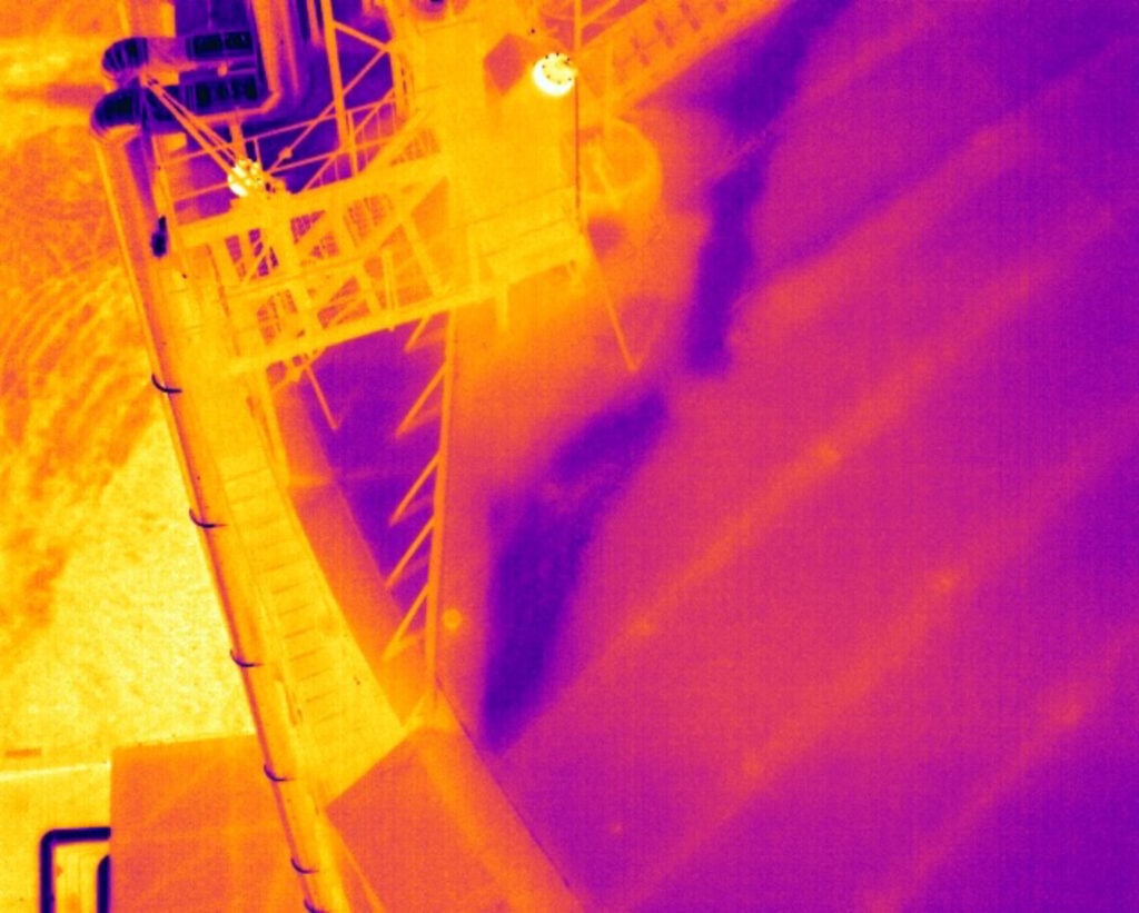 Oil and gas thermal imaging tank integrity inspection result